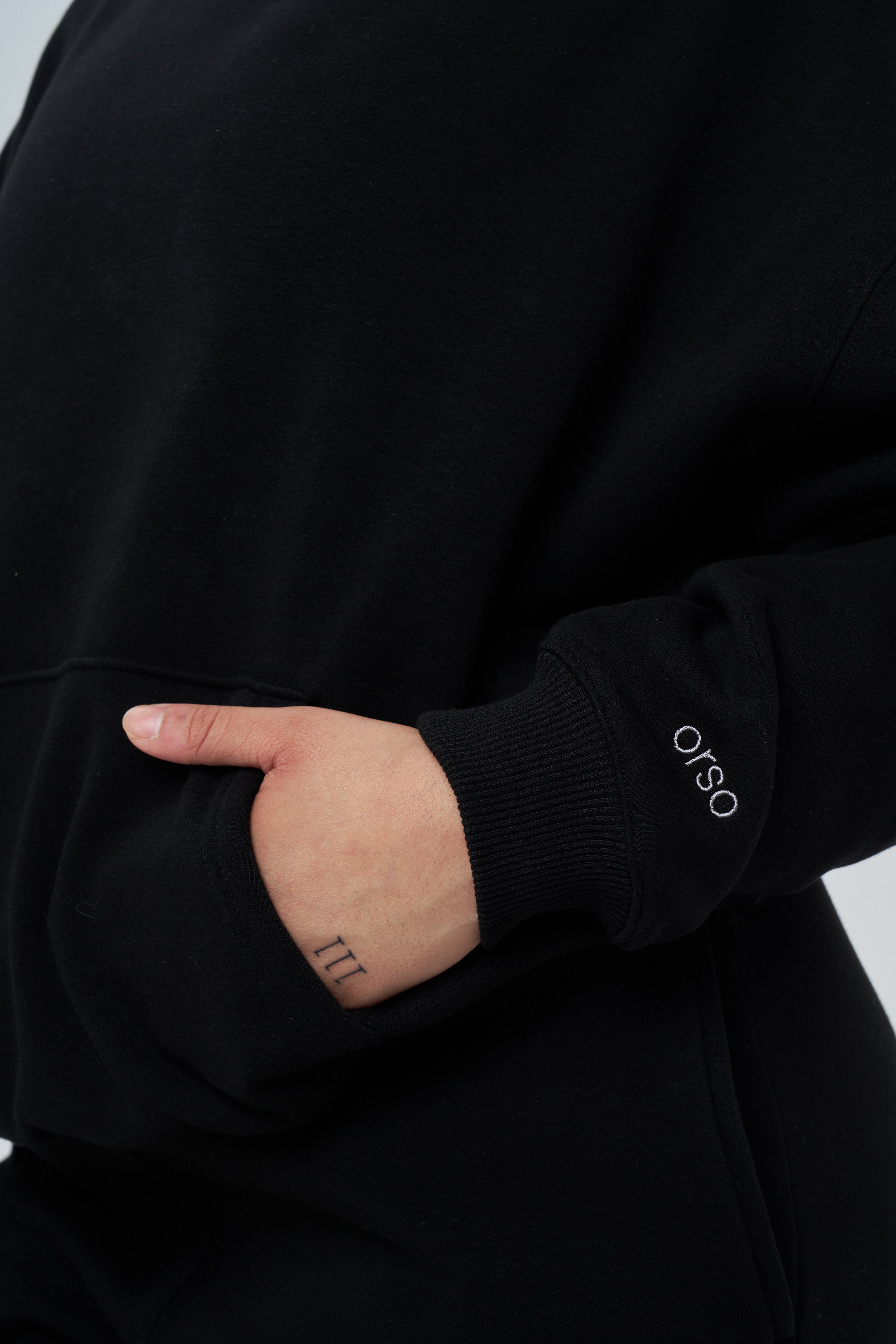 DreamLounge™ Essential Hoodie - Black